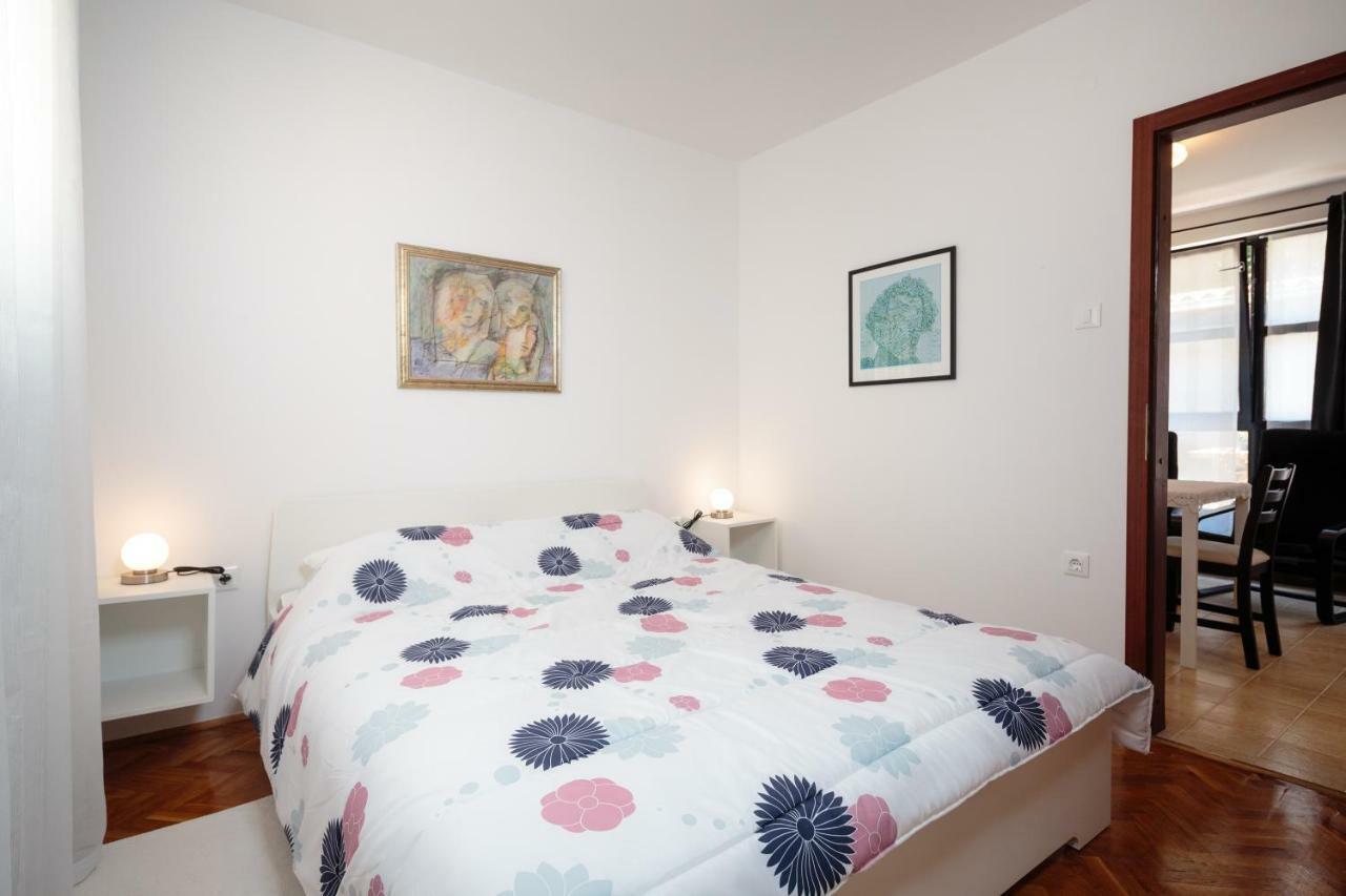 Apartments C52 로비니 외부 사진