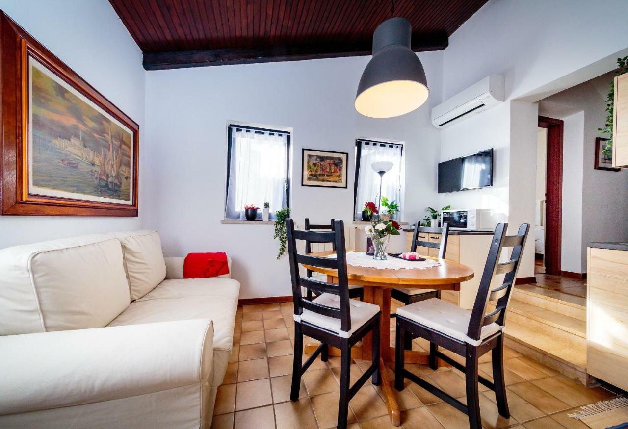 Apartments C52 로비니 외부 사진