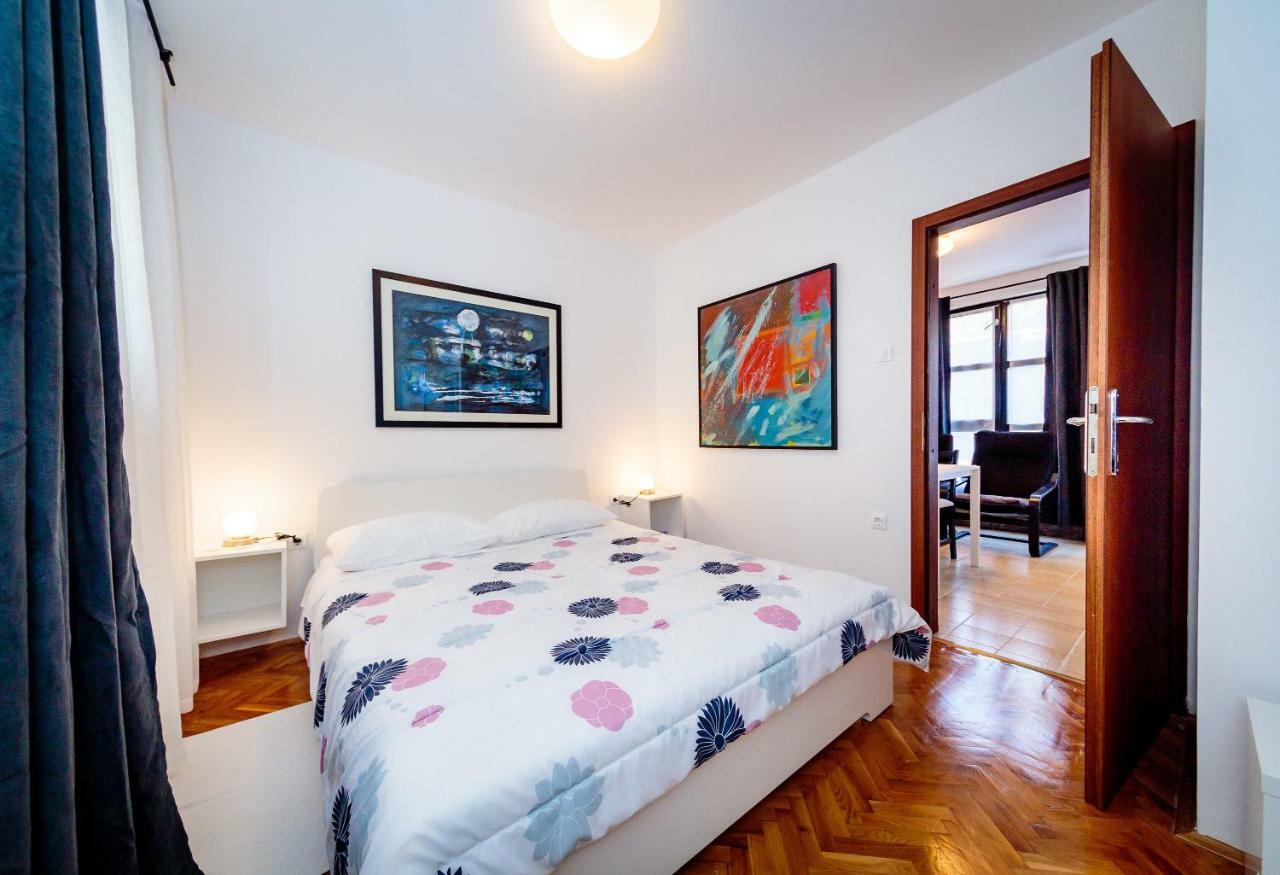Apartments C52 로비니 외부 사진