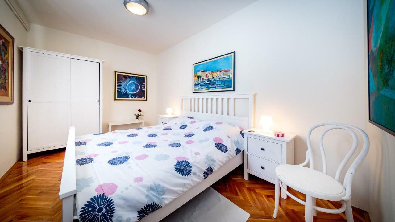 Apartments C52 로비니 외부 사진