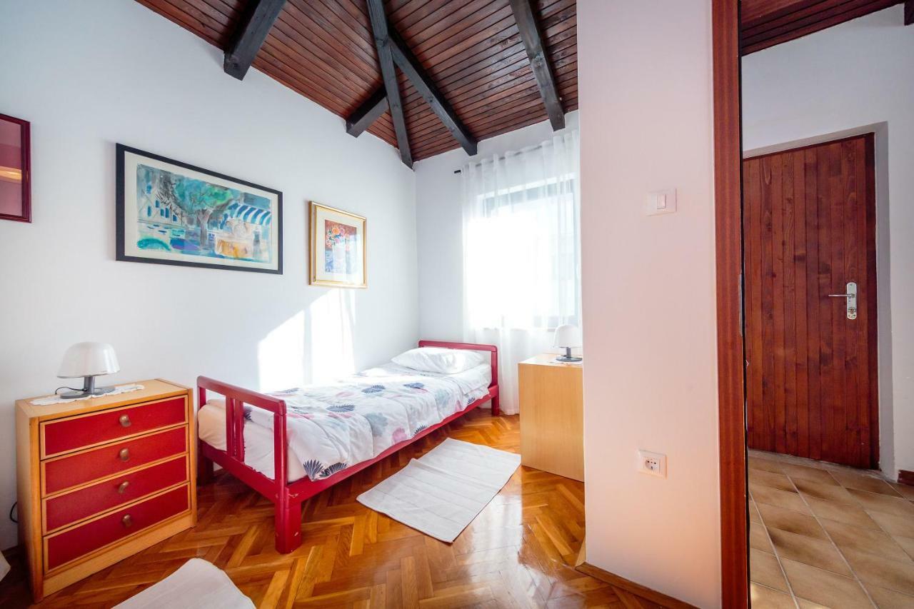 Apartments C52 로비니 외부 사진